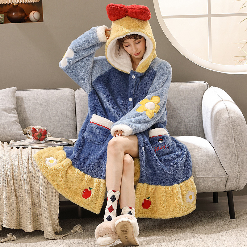 Autumn and winter long flannel coralline Snow White nightgown hooded nightgown ladies lovely home cartoon home dress